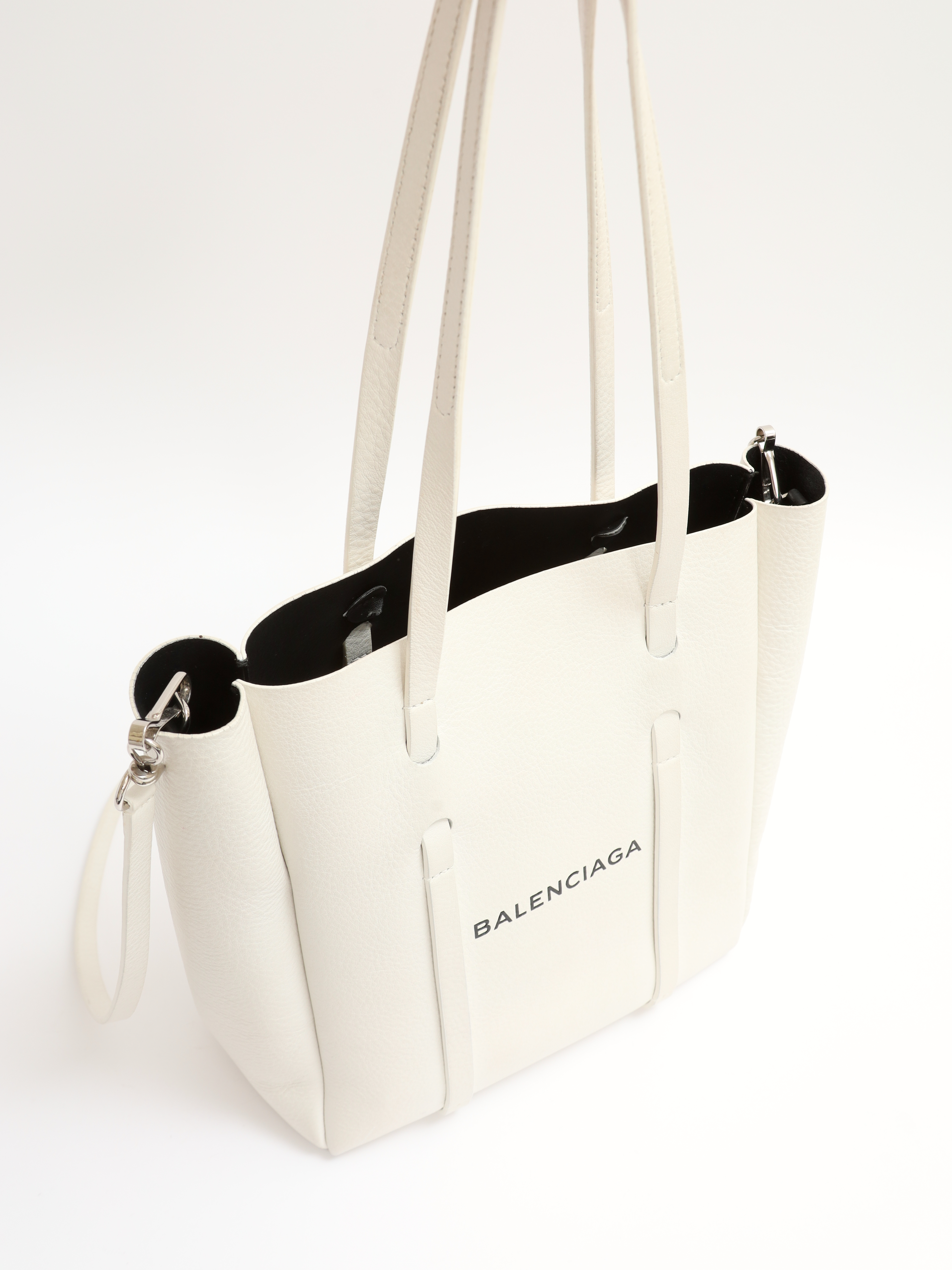 Balenciaga Everyday  14