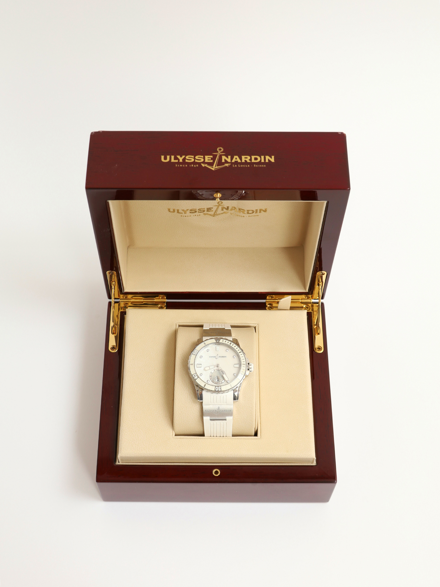 Ulysse Nardin Lady Diver 6