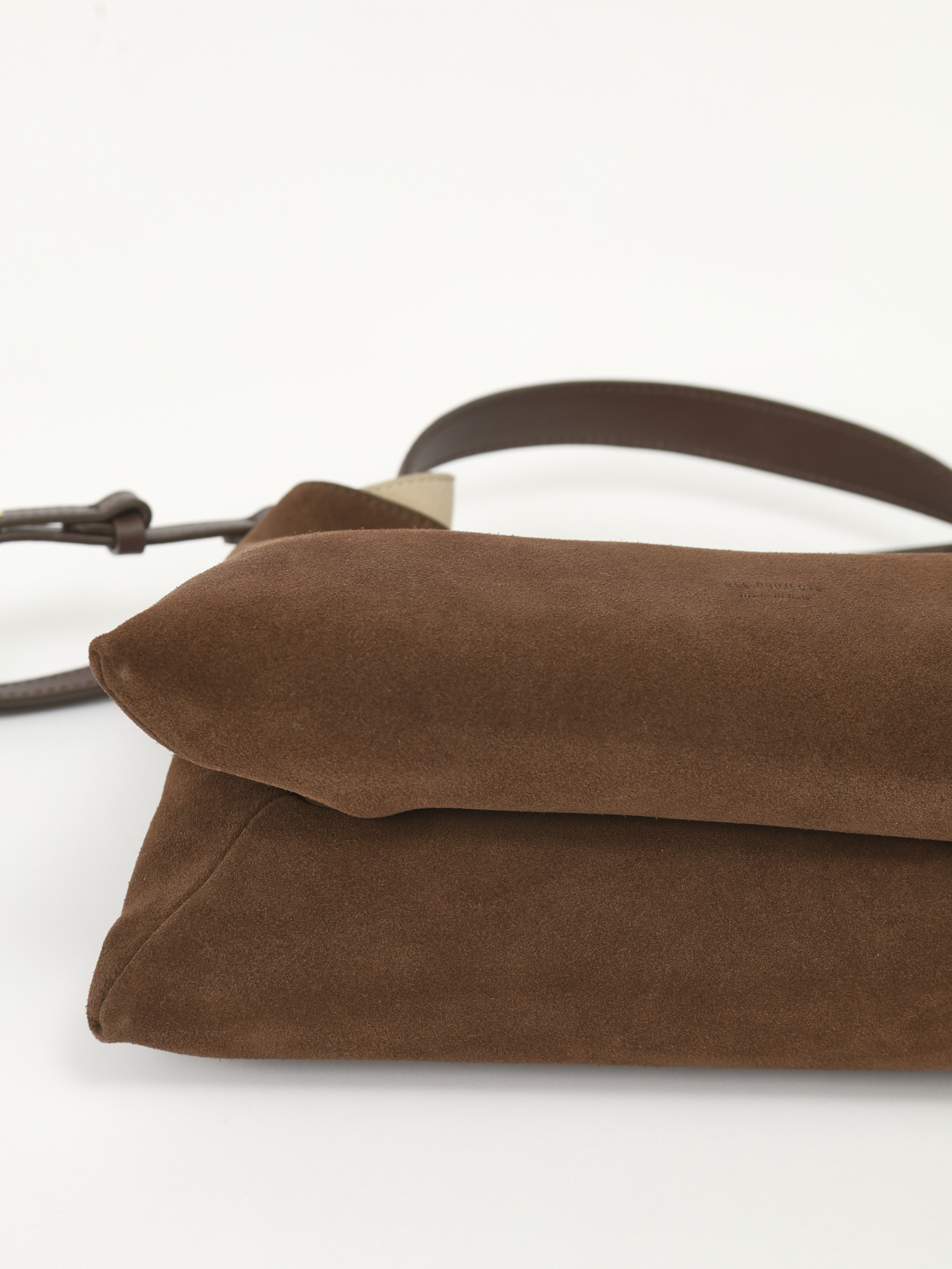 Ree Projects Elieze 8