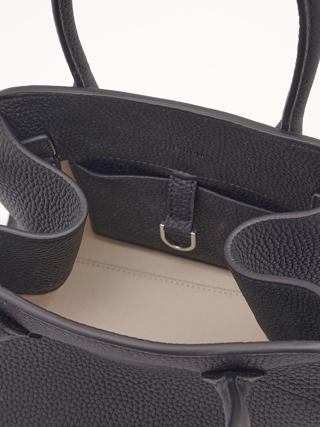 The Row Margaux 10 8