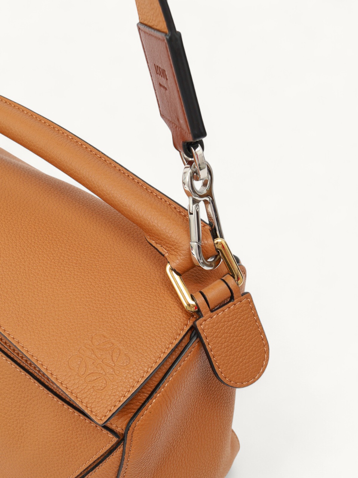 Loewe Puzzle  6