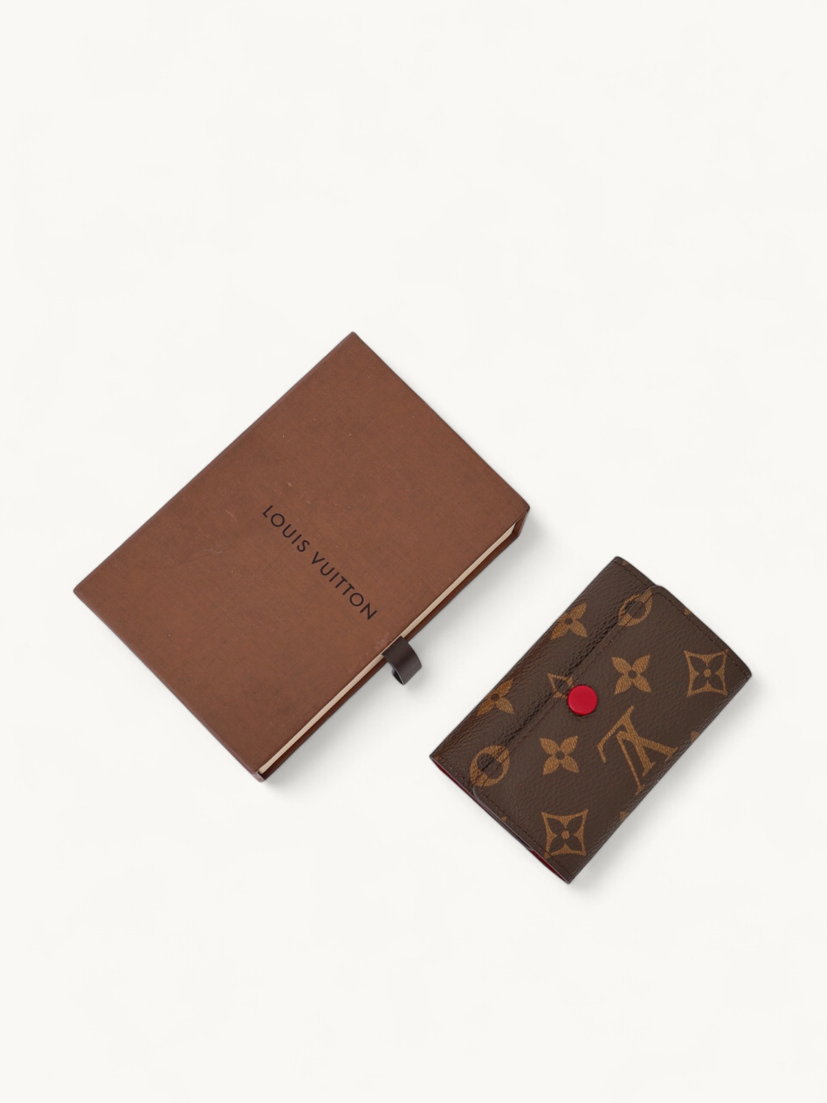 Louis Vuitton Case  1
